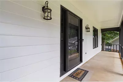 1539 Ridgeland Court SW, Lilburn, GA 30047 - Photo 5