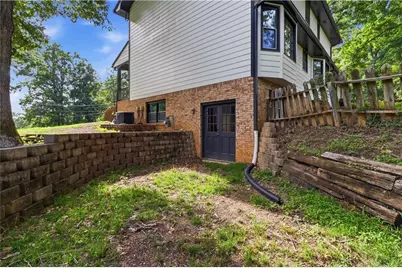 1539 Ridgeland Court SW, Lilburn, GA 30047 - Photo 43