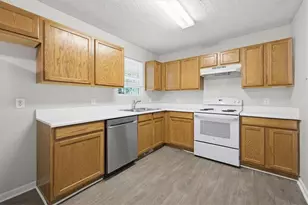 4015 Chapman Dr, Gainesville, GA 30506 - Photo 9