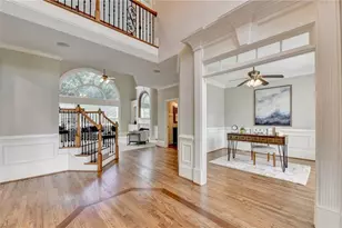271 Prestbury Ct, Suwanee, GA 30024 - Photo 9