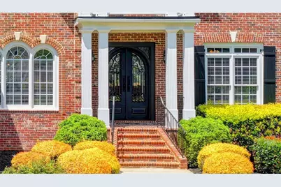 271 Prestbury Court, Suwanee, GA 30024 - Photo 5
