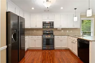 300 Brickleberry Dr, Roswell, GA 30075 - Photo 11