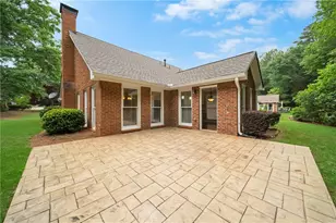 300 Brickleberry Dr, Roswell, GA 30075 - Photo 19