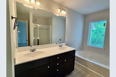 1700 Paxton Drive SW, Lilburn, GA 30047 - Photo 17