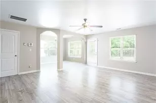 2718 Haynescrest Dr, Grayson, GA 30017 - Photo 5