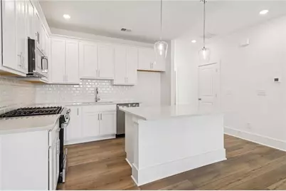 1621 Worley Way NW, Atlanta, GA 30318 - Photo 9