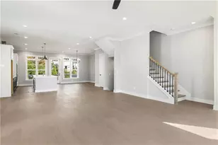 2035 Parkside Ln, Roswell, GA 30076 - Photo 7