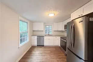 710 Milton St, Scottdale, GA 30079 - Photo 7