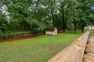 958 Gunter Cir, Lawrenceville, GA 30043 - Photo 37