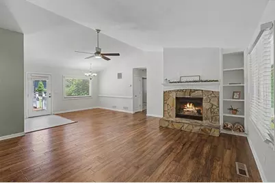 2265 Brandon Court NE, Marietta, GA 30066 - Photo 9