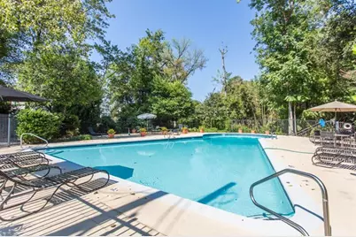 120 Biscayne Drive NW #B10, Atlanta, GA 30309 - Photo 27