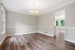 4752 Forest Glen Ct NE, Marietta, GA 30066 - Photo 15