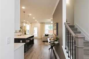 5657 Overview Dr, Flowery Branch, GA 30542 - Photo 5