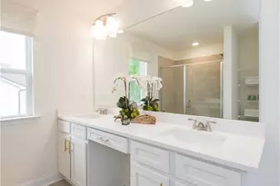5657 Overview Dr, Flowery Branch, GA 30542 - Photo 25