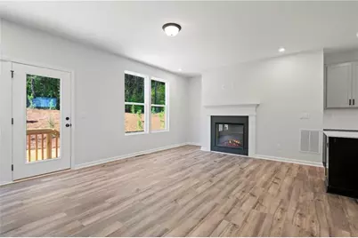 2676 Creek View Terrace, Atlanta, GA 30318 - Photo 15