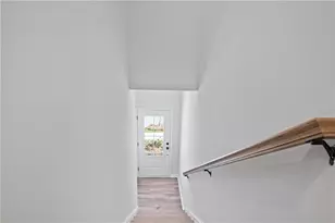 2676 Creek View Terrace, Atlanta, GA 30318 - Photo 3