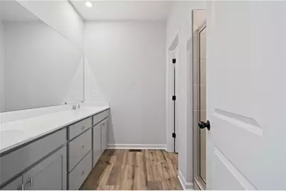 2676 Creek View Terrace, Atlanta, GA 30318 - Photo 21
