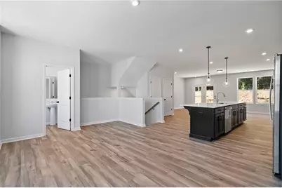 2676 Creek View Terrace, Atlanta, GA 30318 - Photo 9