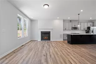 2676 Creek View Terrace, Atlanta, GA 30318 - Photo 13
