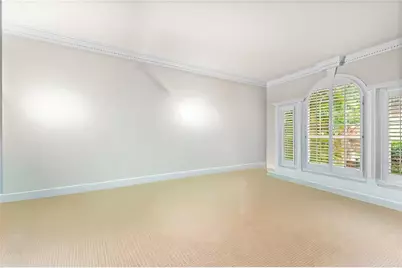 235 N Smead Court, Roswell, GA 30076 - Photo 5