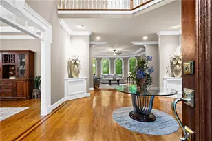 235 N Smead Ct, Roswell, GA 30076 - Photo 3