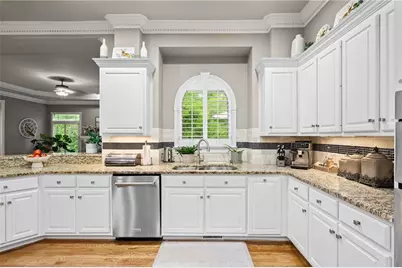235 N Smead Court, Roswell, GA 30076 - Photo 17