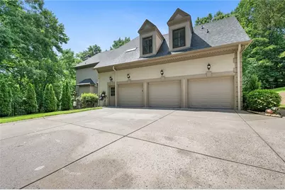 235 N Smead Court, Roswell, GA 30076 - Photo 65