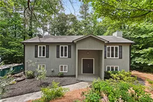 161 Vistawood Ln, Marietta, GA 30066 - Photo 1