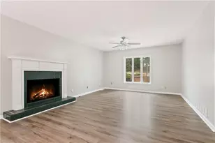 161 Vistawood Ln, Marietta, GA 30066 - Photo 3