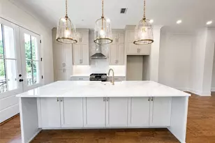 200 Midnight Oak Run, Alpharetta, GA 30009 - Photo 1