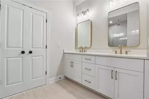 200 Midnight Oak Run, Alpharetta, GA 30009 - Photo 23