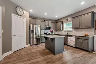 447 Brks Vlg Dr, Pendergrass, GA 30567 - Photo 15