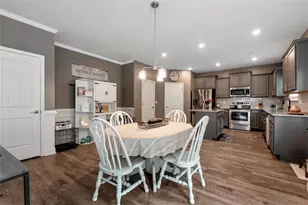 447 Brks Vlg Dr, Pendergrass, GA 30567 - Photo 13
