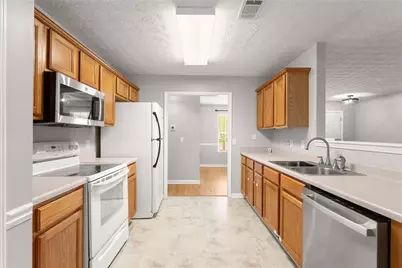 216 Cane Avenue SE, Social Circle, GA 30028 - Photo 11