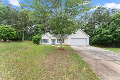 216 Cane Avenue SE, Social Circle, GA 30028 - Photo 3