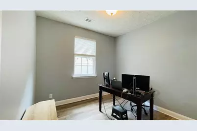 559 W Oaks Drive, Woodstock, GA 30188 - Photo 11