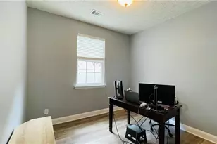 559 W Oaks Dr, Woodstock, GA 30188 - Photo 11