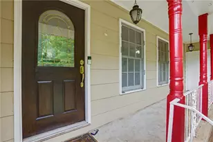 391 Beaumont Dr, Stone Mountain, GA 30087 - Photo 3