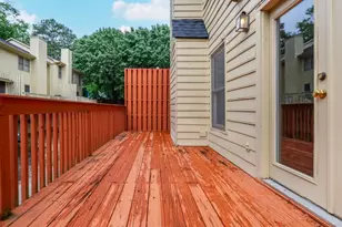 1354 Sheffield Glen Way NE, Atlanta, GA 30329 - Photo 31