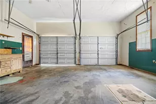 1975 Vintage Dr, Snellville, GA 30078 - Photo 27