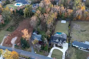 4402 Blackland Dr, Marietta, GA 30067 - Photo 11