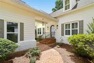 5348 Greenland Rd NE, Sandy Springs, GA 30342 - Photo 5
