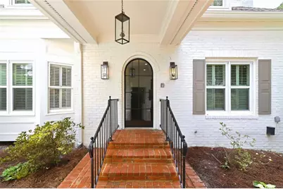 5348 Greenland Road NE, Sandy Springs, GA 30342 - Photo 7