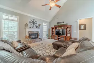 1245 Oakwood Pl, Loganville, GA 30052 - Photo 13