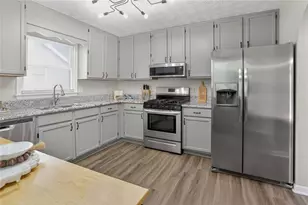 2562 Kennesaw Springs Ct, Kennesaw, GA 30144 - Photo 15