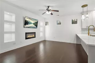 702 Barberry Dr, Woodstock, GA 30188 - Photo 11