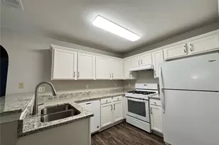 204 Park Pl, Woodstock, GA 30189 - Photo 7