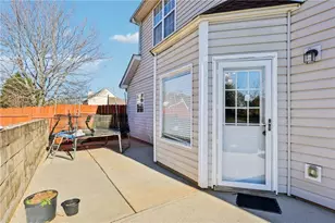 2655 Lake Commons Ct, Snellville, GA 30078 - Photo 21