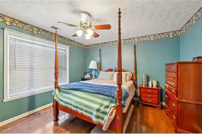 2655 Lake Commons Court, Snellville, GA 30078 - Photo 19