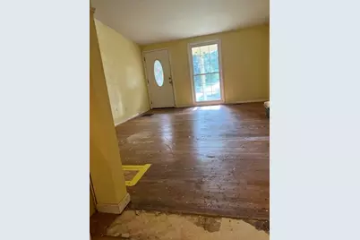 5963 Moss Drive, Forest Park, GA 30297 - Photo 5